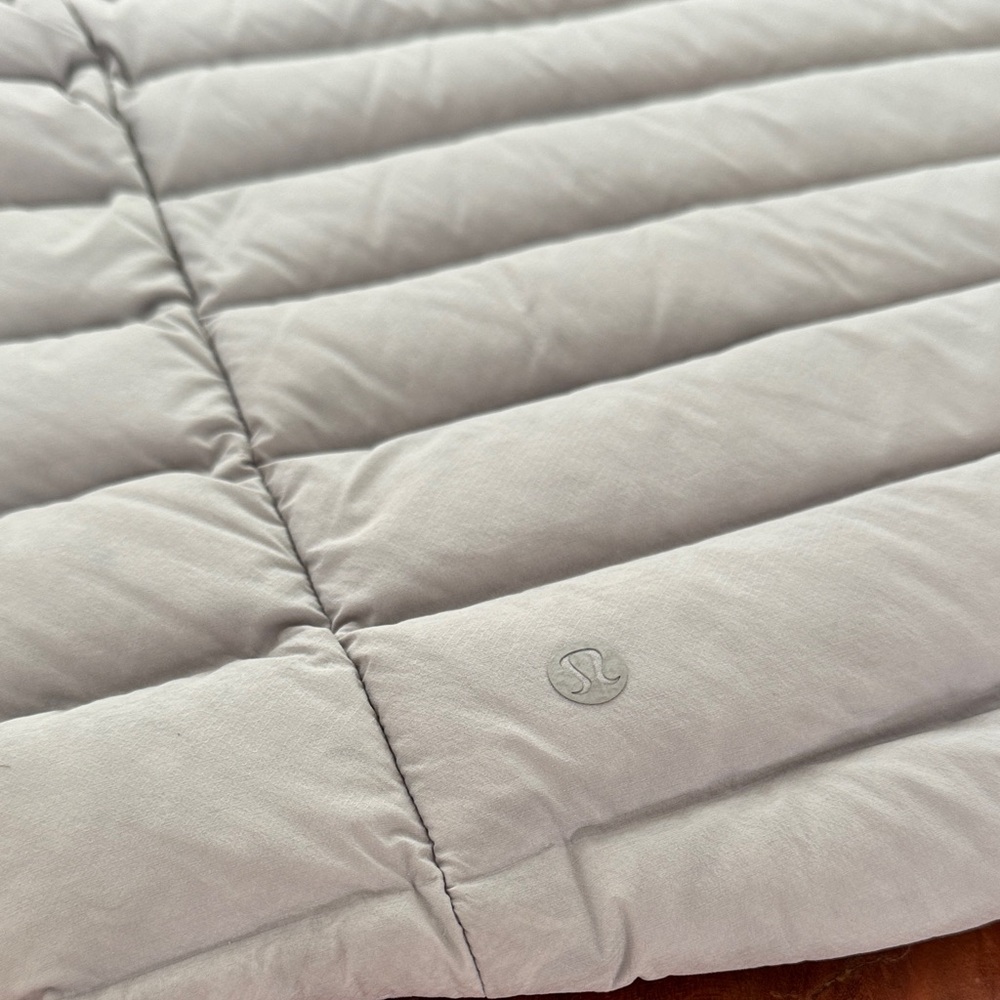 Lululemon Gray Navigation Down Jacket - image 3